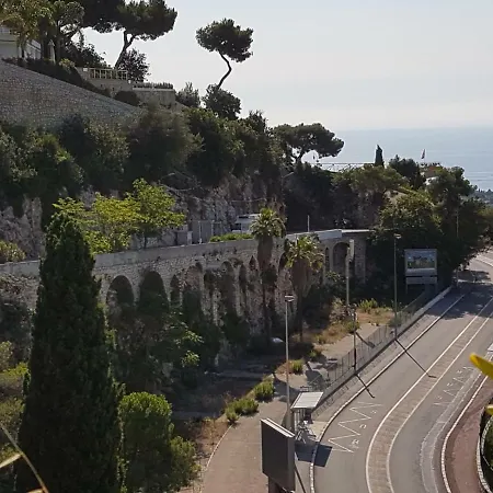 4 Avenue Auguste Galtier Studio * Villefranche-sur-Mer